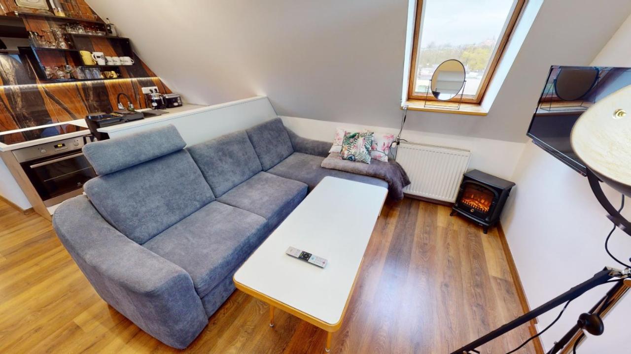 Apartman Atelier Vary V Nove Zrekonstruovanem Dome Karlovy Vary Exterior foto
